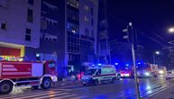 Obustavljen autobuski i tramvajski saobraćaj zbog požara u Požeškoj