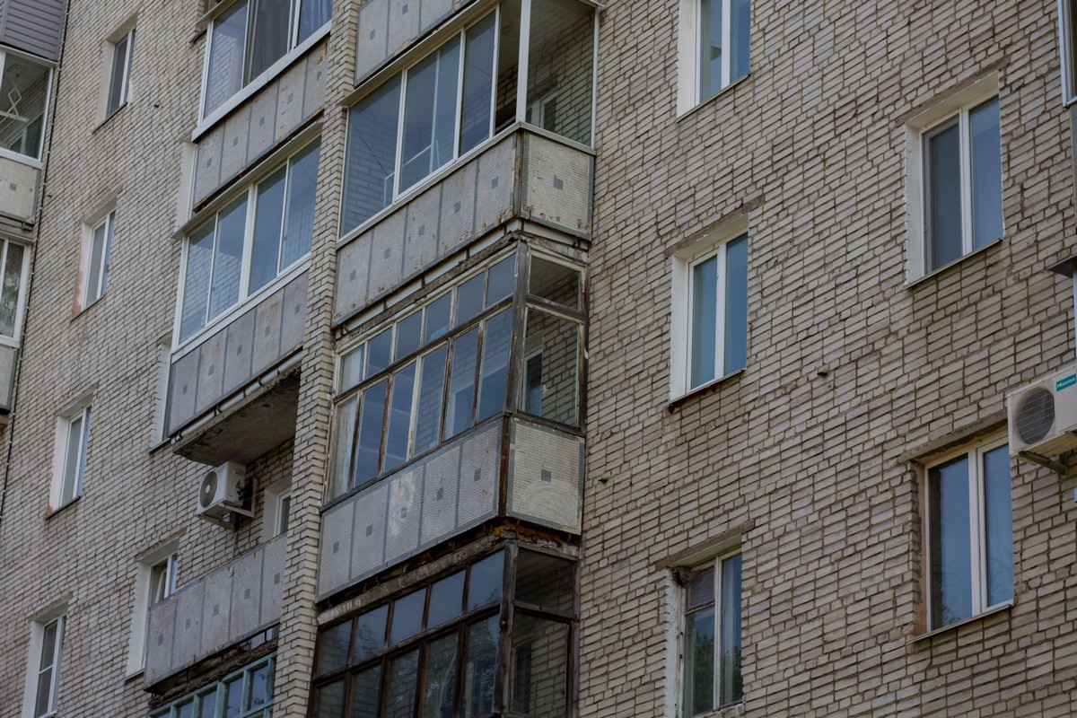 Komšije iznele jezive detalje o majci čije je dete (5) palo s 9. sprata: Nakon smrti sina objavila ovu poruku