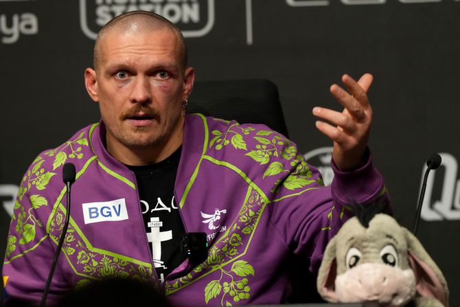 Oleksandr Ušik Tajson Fjuri Oleksandr Ušik Tajson Fjuri
