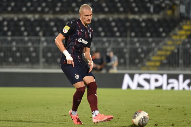 Nikola Antić Nikola Antić