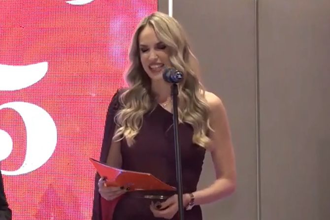 Jovana Guzijan Jovana Guzijan