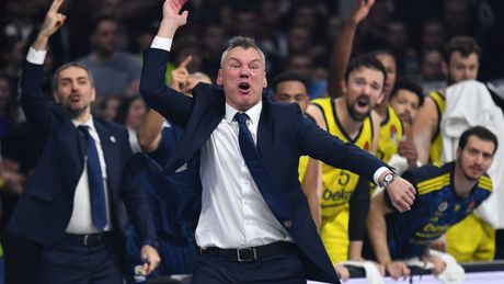 Šarunas Jasikevičijus, KK Partizan, KK Fenerbahče