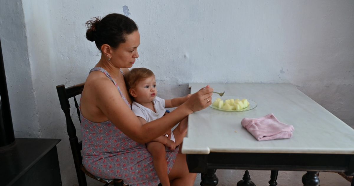 Irina i njena jednogodišnja ćerka više od 300 dana ne piju vodu: Jedu samo ove namirnice, odlično se osećaju