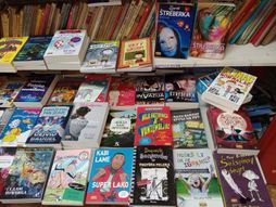 Telekom, donacija knjiga