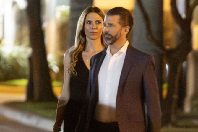 Donald Tramp Džunior Donald Trump Jr devojka Betina Anderson Bettina Anderson Donald Tramp Džunior Donald Trump Jr devojka Betina Anderson Bettina Anderson