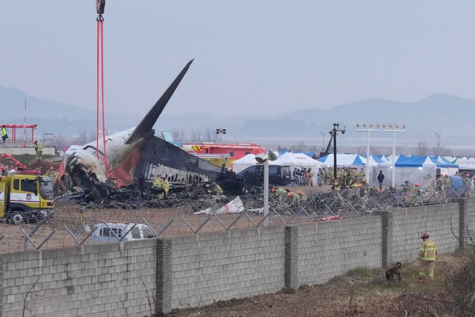 Južna Koreja avionska nesreća avion sudar aerodrom