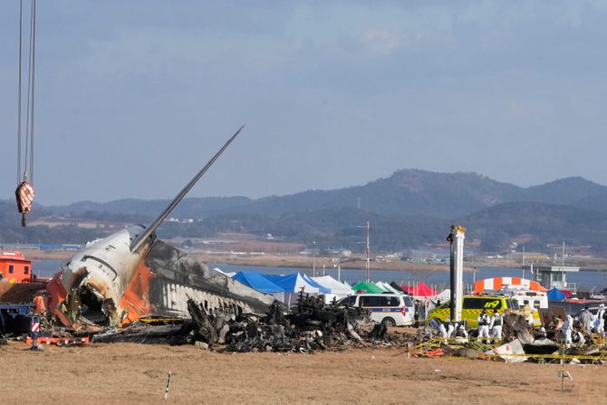 Južna Koreja avionska nesreća avion sudar aerodrom