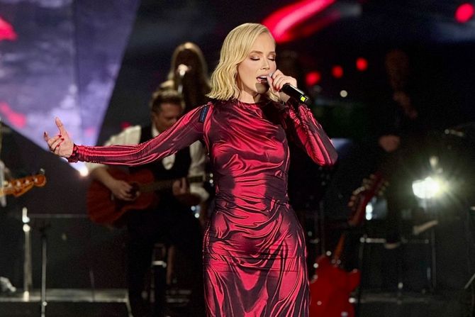 Jelena Rozga Jelena Rozga