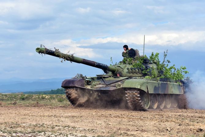 Konkurs za prijem u tenkovske, mehanizovane i artiljerijske jedinice Vojske Srbije