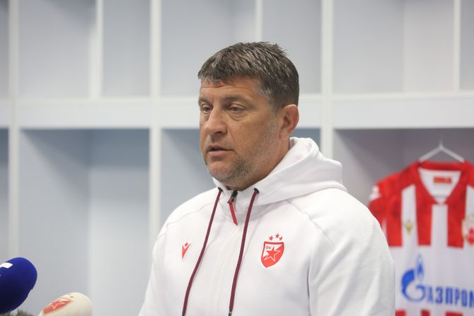 Okupljenje igrača FK Crvena Zvezda pred početak priprema za nastavak sezone