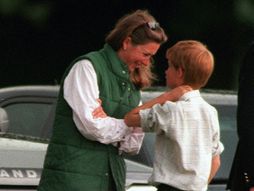 Dadilja prinčeva Viijama i Harija, Tidži Ledž Burk