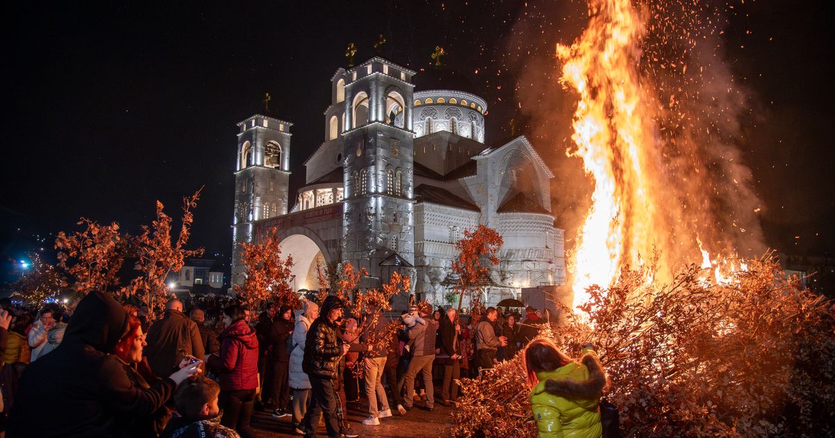 Uprava Sabornog hrama Hristovog Vaskrsenja u Podgorici: Nije bilo vatrometa, pokušavaju da oklevetaju Crkvu