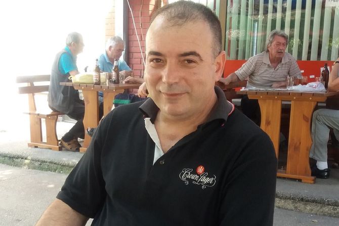 Dejan M Dejan M