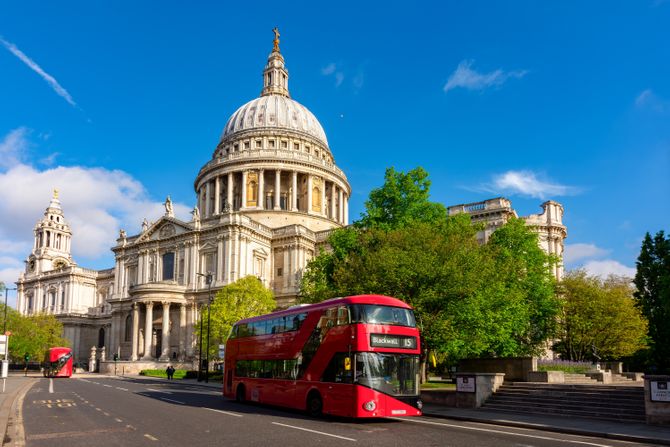 London, autobus