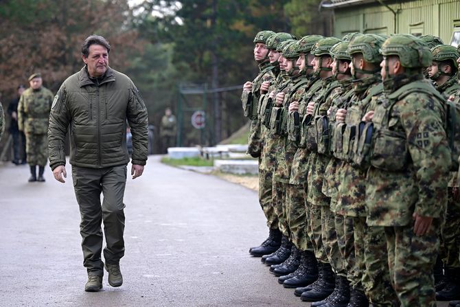 Bratislav Gašić, Vojska Srbije