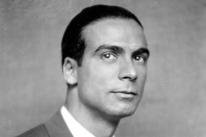 Cristóbal Balenciaga Kristobal Balensijaga