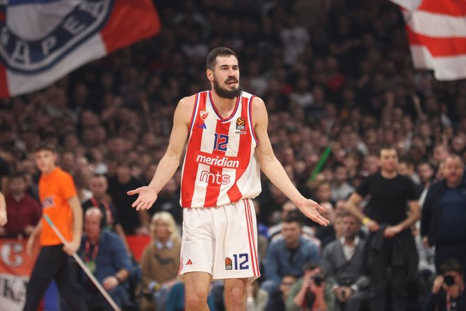 KK Crvena zvezda - KK Pariz, Evroliga