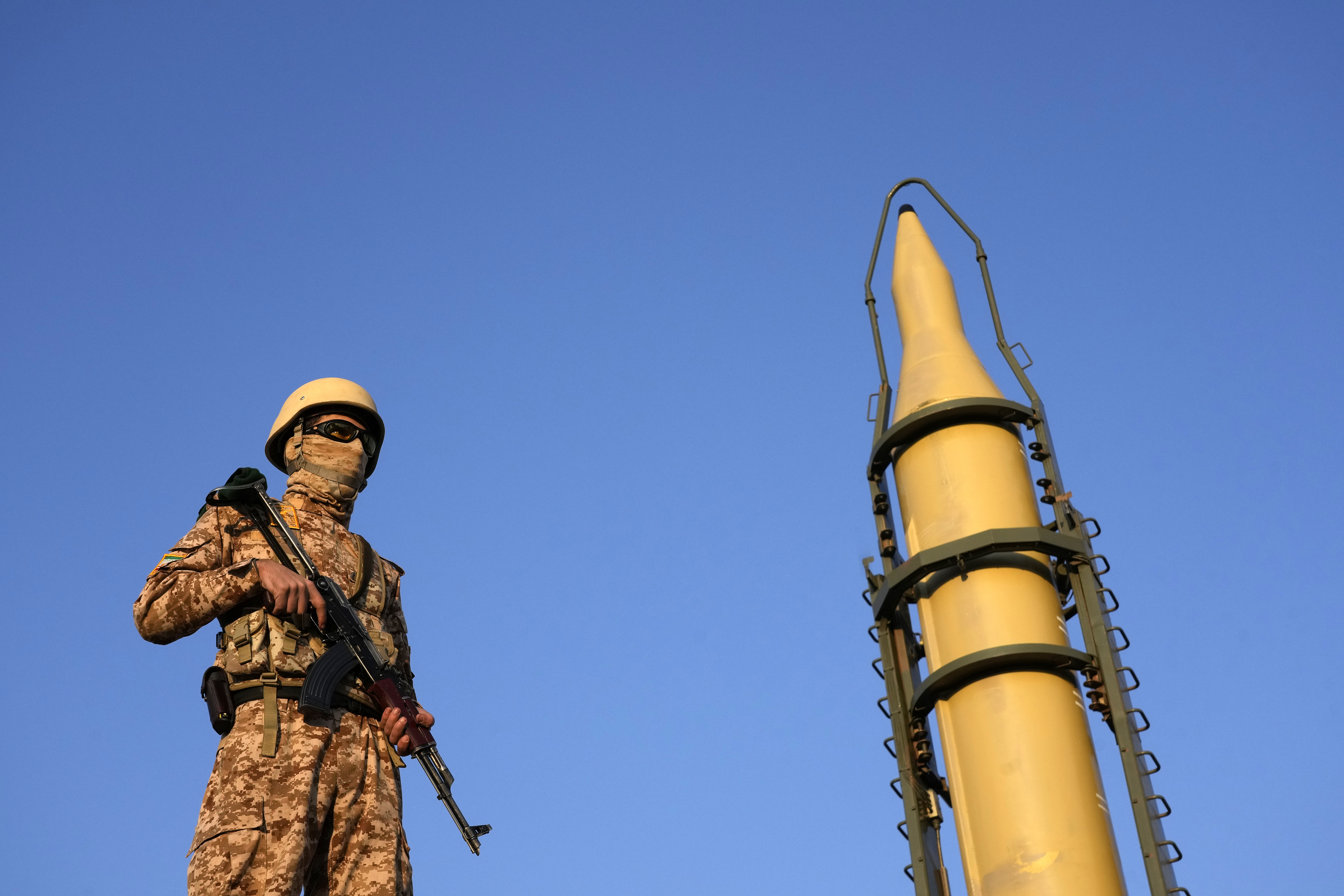 Iranski vojni zvaničnik: U Iranu se regrutuju i deca od 12 godina