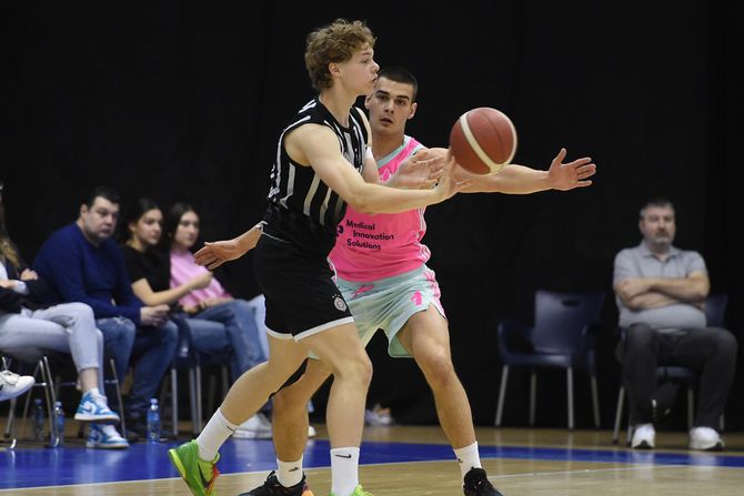 Luka Ilješ Luka Ilješ