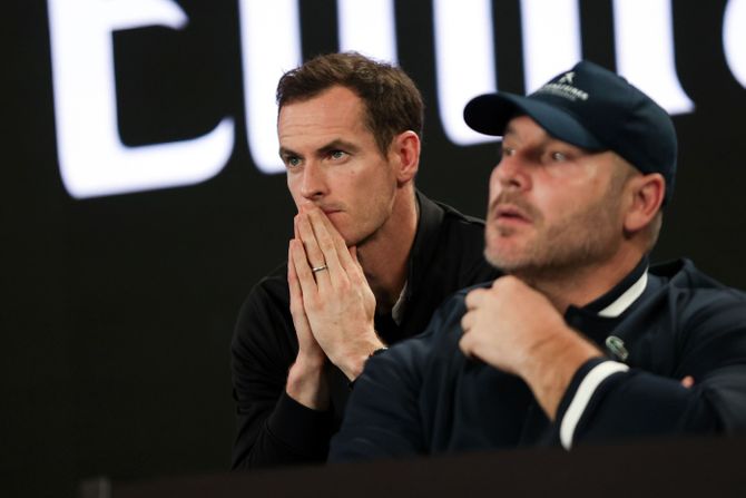 Endi Mari, Novak Đoković Endi Mari, Novak Đoković