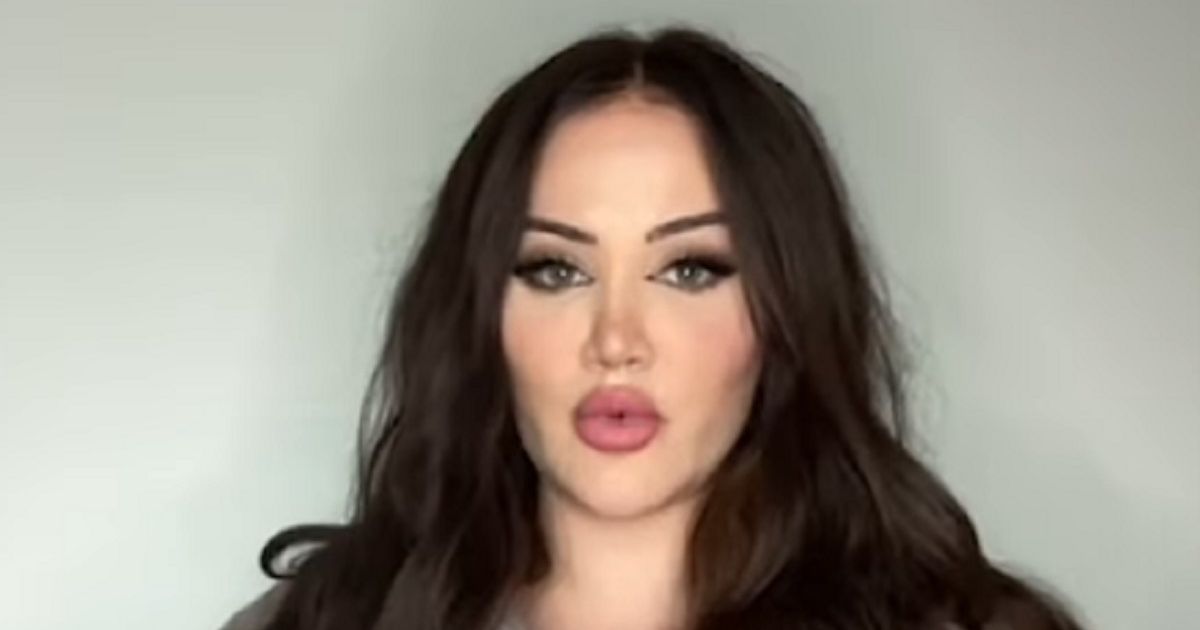 Prelepo lice, ali svi padaju u nesvest kad joj vide grudi: Ne prestaju