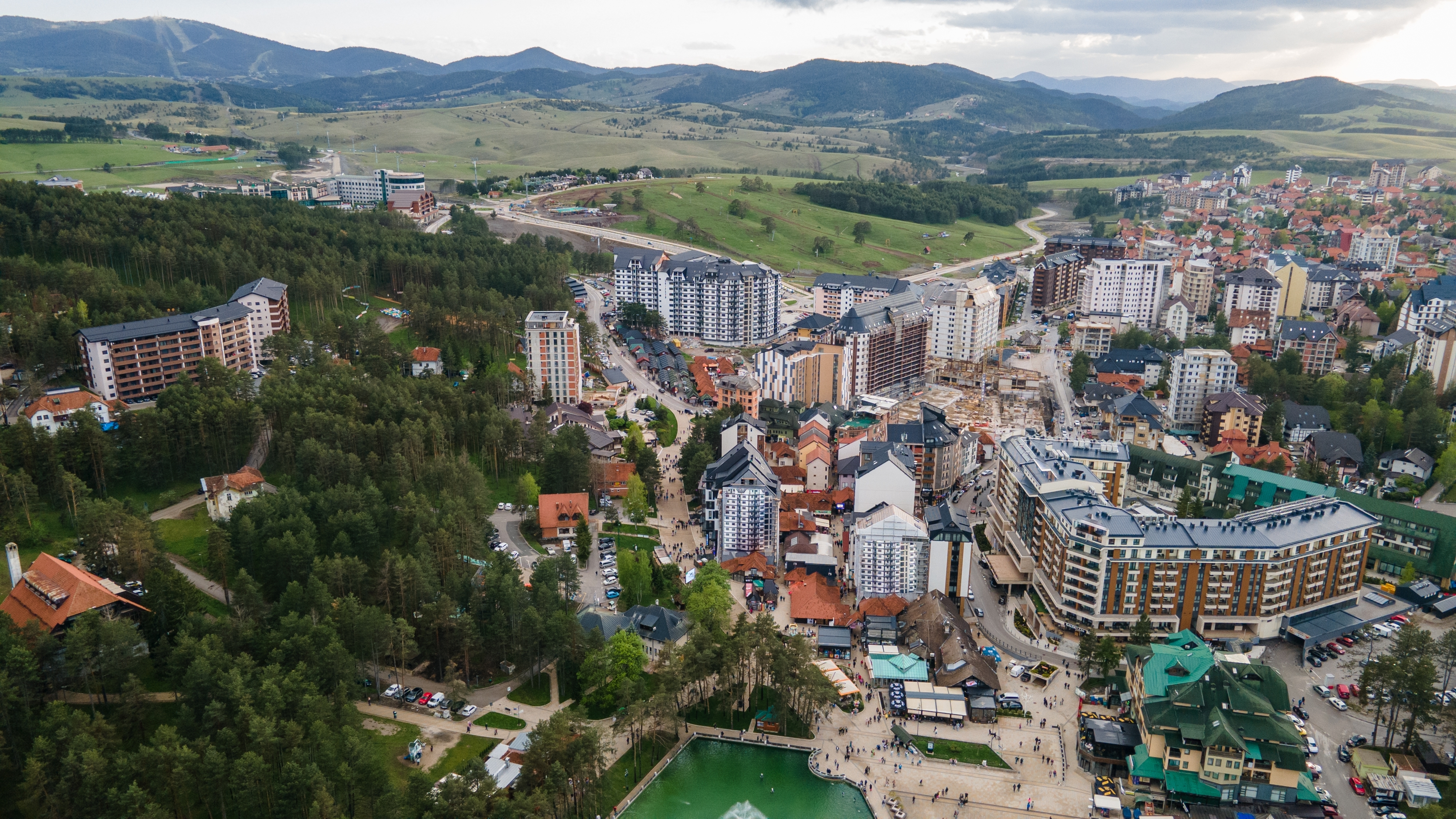 Jedna šetnja nije dovoljna da otkrijete sve tajne ove planine u Srbiji: Reke, jezera i nestvarna priroda