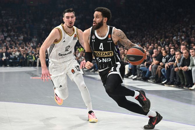 KK Partizan - KK Asvel