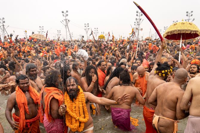 Maha Kumb Mela, festival Svetog Pehara, Utar Pradeš, Indija