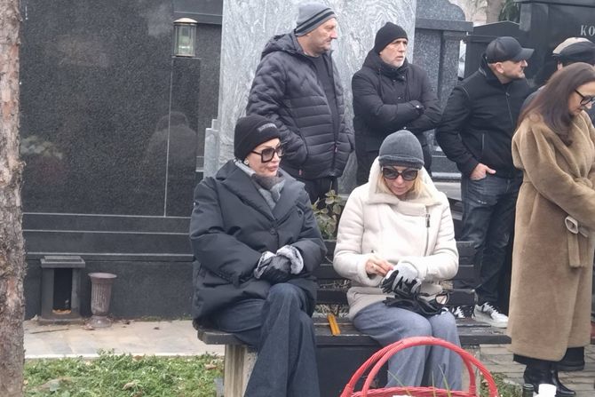 Pomen Željko Ražnatović Arkan, Svetlana Ražnatović Ceca Pomen Željko Ražnatović Arkan, Svetlana Ražnatović Ceca