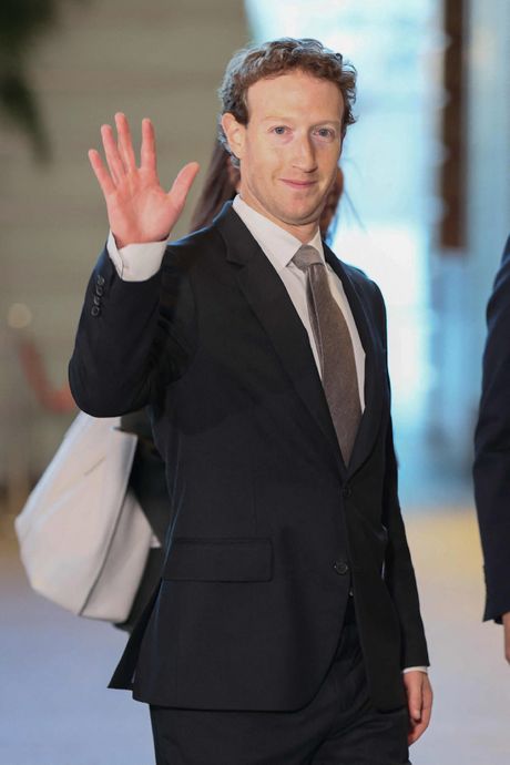 Mark Zakerberg Mark Zakerberg
