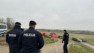 Par na Savskom nasipu u gluvo doba uživao u intimi, a onda je krenuo užas: Muškarac prevezen u Hitnu