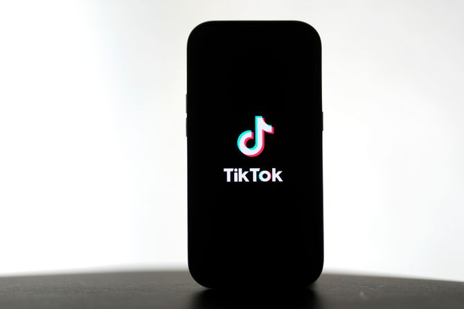 TikTok logo