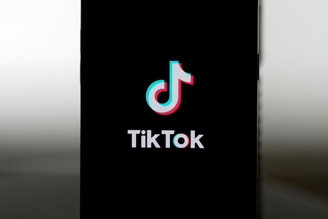 TikTok logo