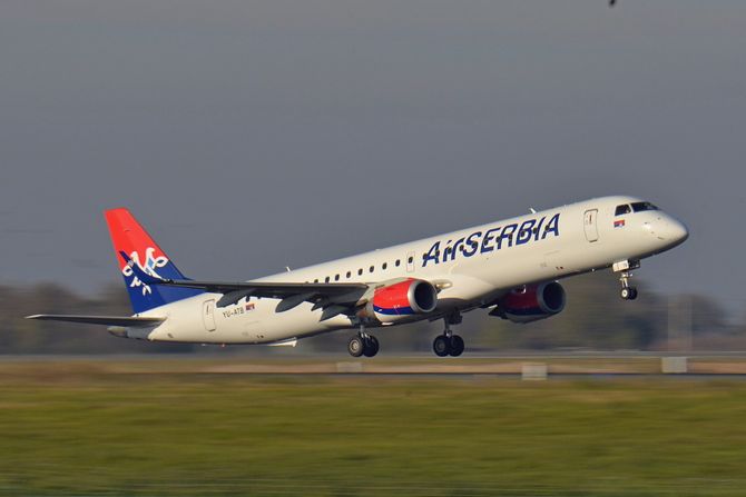 Air Serbia Embraer E190 E195 avion