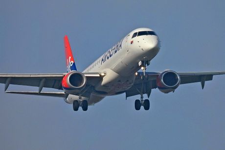 Air Serbia Embraer E190 E195 avion Air Serbia Embraer E190 E195 avion