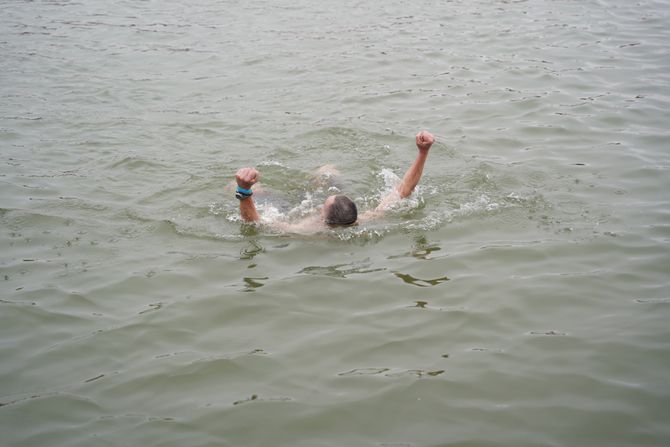Plivanje za Časni krst, Zemun Plivanje za Časni krst, Zemun