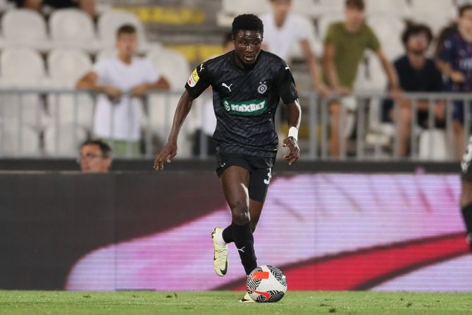 Ibrahim Zubairu - FK Partizan Ibrahim Zubairu - FK Partizan