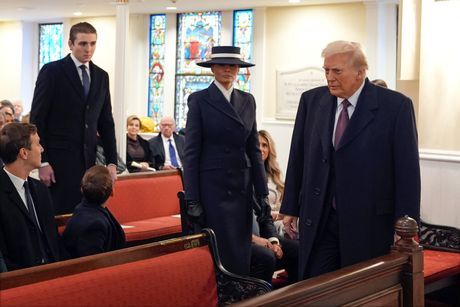 Donald i Melanija Tramp u Crkvi Svetog Jovana Donald i Melanija Tramp u Crkvi Svetog Jovana