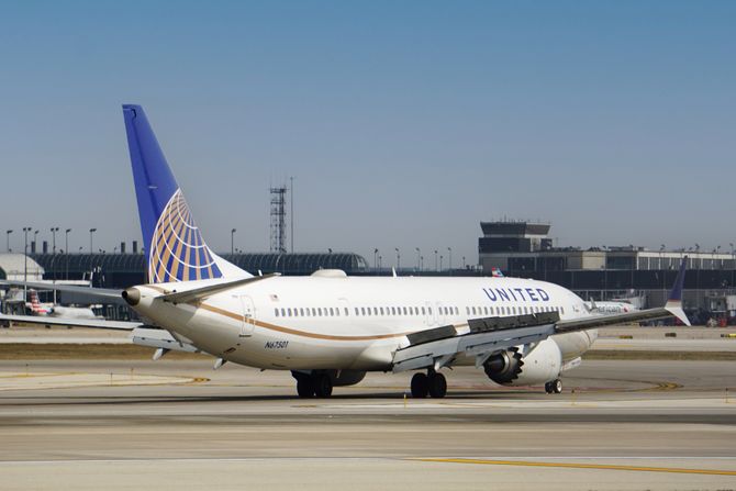 United Airlines B737 max 9