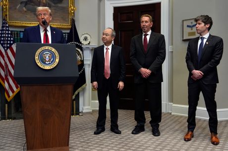 Donald Tramp, Masajoši Son, Lari Elison, Sem Altman Donald Tramp, Masajoši Son, Lari Elison, Sem Altman