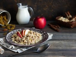 Heljda kaša sa jabukom