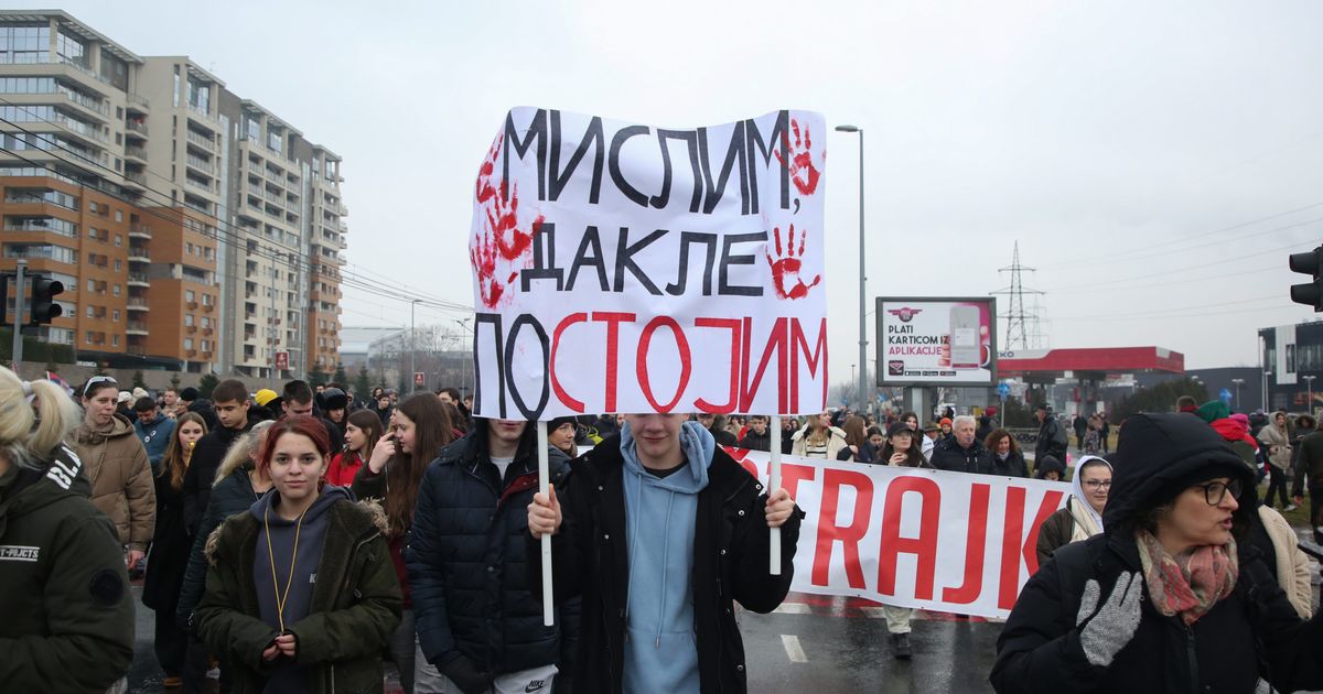 Veliki protest u Novom Sadu i drugim gradovima Srbije zbog napada na studentkinju