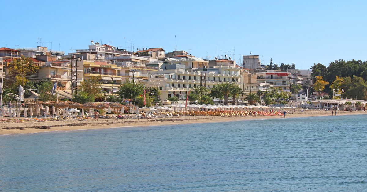 Ovo je jedno od omiljenih letovališta u Grčkoj: Prelepe plaže za porodice sa decom, a tu je i mirniji deo