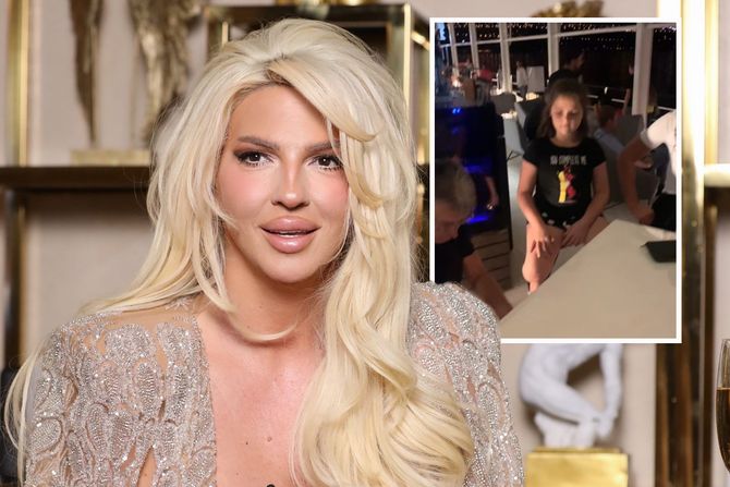Jelena Karleuša Jelena Karleuša