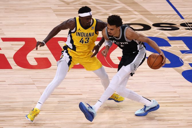 Indijana Pejsers, San Antonio Spars Indijana Pejsers, San Antonio Spars
