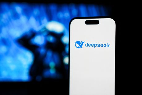 DeepSeek logo