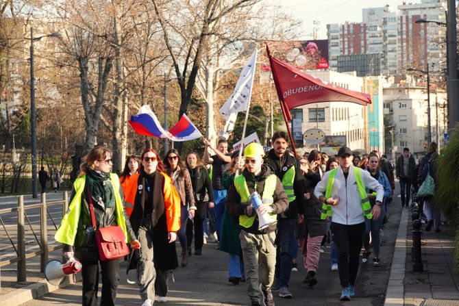 Autokomanda studenti blokada