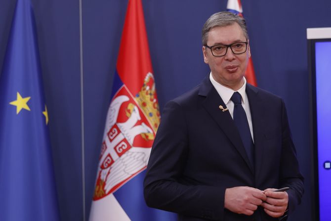 Aleksandar Vučić obraćanje studenti