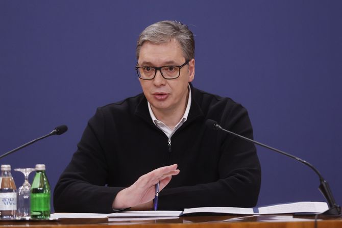 Aleksandar Vučić obraćanje građanima