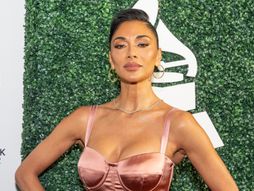 Nicole Scherzinger, Nikola Šerzinger